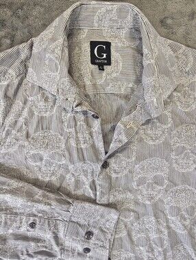 Grafton Skull Print Button Up Shirt Size Small Gray